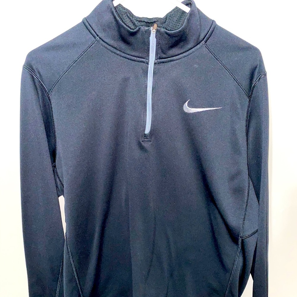 Nike therma-fit half zip pullover